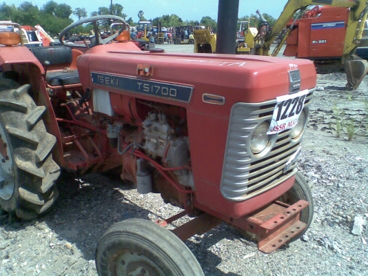 รถไถ ISEKI TS1700 ใส่แบตฯใช้งานได้เลย ลดกระหน่ำเหลือ 40000 รถไถ ISEKI TS1700 ใส่แบตฯใช้งานได้เลย ลดกระหน่ำเหลือ 40000