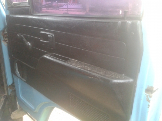 (ร้านรุ่งโรจน์ 082-1057078)ขาย 6 ล้อ ISUZU NKR 110 แรง รถห้างแท้ *เครื่องแห้ง แรง ดีสุดๆ แซสซีสวย ไม่ผุไม่ดาม พร้อมโอน พร้อมใช้งาน (ร้านรุ่งโรจน์ 082-1057078)ขาย 6 ล้อ ISUZU NKR 110 แรง รถห้างแท้ *เครื่องแห้ง แรง ดีสุดๆ แซสซีสวย ไม่ผุไม่ดาม พร้อมโอน พร้อมใช้งาน