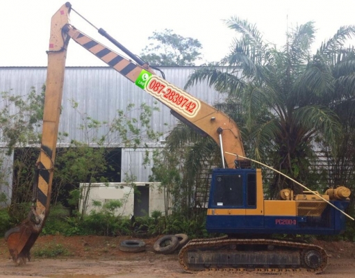 ขายรถแบคโฮบูมยาว มีให้เลือก 2 คัน (ขายเพียงคันเดียว)