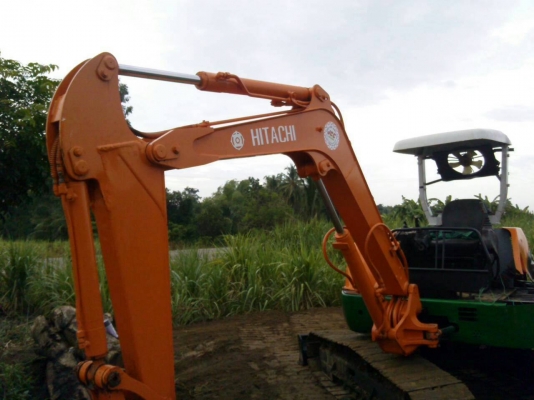 ขายฮิตาชิEX 40 คอนโทรสั้น