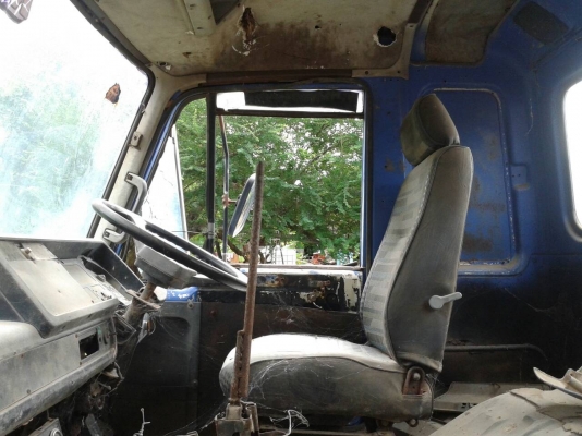 ขายรถโม่ปูน นิสสัน ยาง900R20โม่ตรง เครื่อง165 พ.เพาเวอร์ เบรคทิ๊ฟฟี่ ใช้งานได้เอกสารพร้อม โม่4คิว ขายรถโม่ปูน นิสสัน ยาง900R20โม่ตรง เครื่อง165 พ.เพาเวอร์ เบรคทิ๊ฟฟี่ ใช้งานได้เอกสารพร้อม โม่4คิว