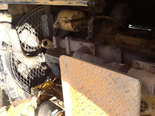 ขายด่วนแมคโครkomatsu pc100-3สภาพสวยๆราคา470000฿เอกสารอินวอย