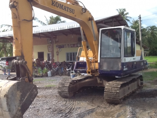 ขายด่วนแมคโครkomatsu pc100-3สภาพสวยๆราคา470000฿เอกสารอินวอย