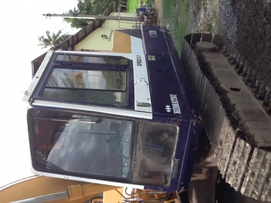 ขายด่วนแมคโครkomatsu pc100-3สภาพสวยๆราคา470000฿เอกสารอินวอย