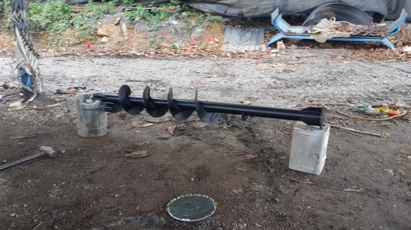 ขายรถเจาะดิน0815667535....