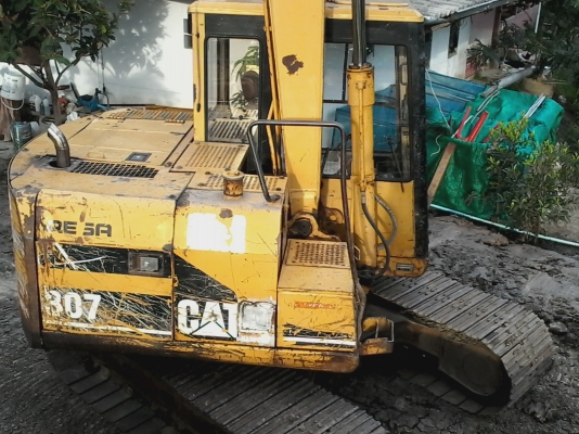 ขาย CAT 307 สภาพดี รุ่นใหม่กว่า CAT E 70  คันเร่งใช้มือหมุนคับรุ่นใหม่