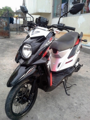 TTX สีดำ-แดง สวยๆประหยัดน้ำมัน รถปี 55 ขายราคาเร้าๆครับ