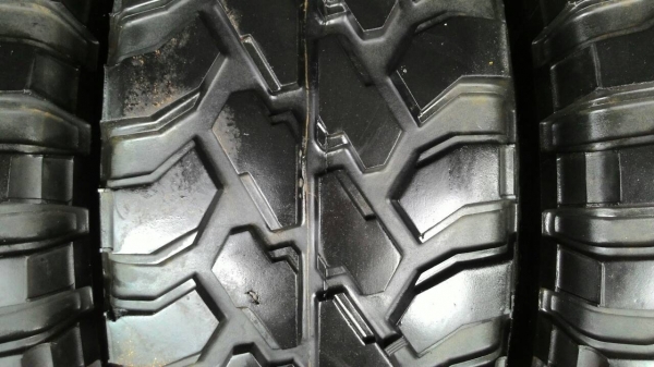 ขายยางmud dunlop33/12.5/15ปี12