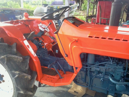 ขายรถไถKobota -ZL2002DT  22 แรง พร้อมโรตารี้ อุปกรณ์ครบชุด