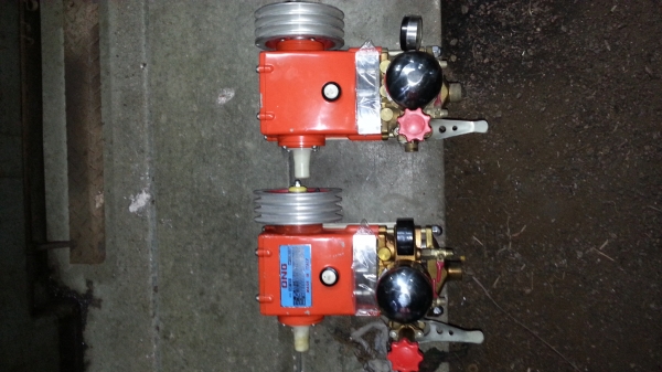 ขายปั้มอัดฉีด ของ อิตาลี่ สภาพใหม่ 5,500 ติดมากับตู้อะไหล่ญี่ปุ่น