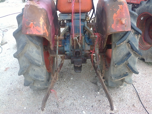 ขาย KUBOTA L2601 ราคาถูกๆพร้อมใช้งาน