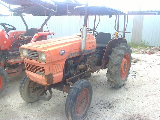 ขาย KUBOTA L2601 ราคาถูกๆพร้อมใช้งาน