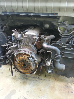 เครื่อง  4he turbo  155  แรง  เก่าญี่ปุ่น สภาพแห้งๆ