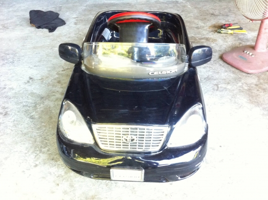 รถยนต์เด็กนั่งขับนำเข้าจากญี่ปุ่น เป็นรุ่น TOYOTA ขับสนุกเดินหน้า-ถอดหลังได้