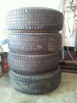 ขายยางรถยนต์มือสองสภาพดี