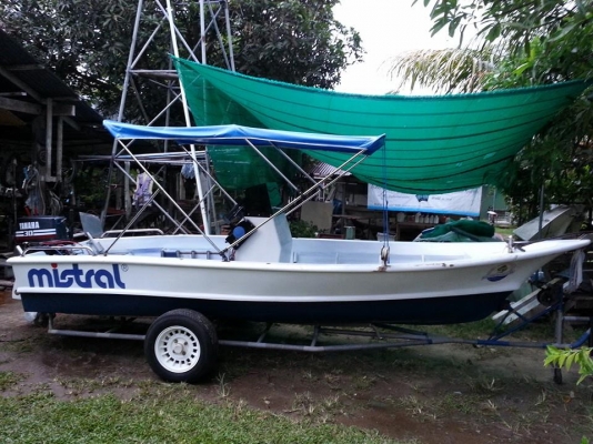 ขายเรือไฟเบอร์ +เครื่อง +เทเลอร์ลากเรือ ขายเรือไฟเบอร์ +เครื่อง +เทเลอร์ลากเรือ