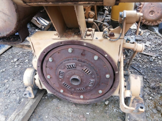 ขายเครื่องKOMATSU 6D105 สภาพดีถูกๆ ขายเครื่องKOMATSU 6D105 สภาพดีถูกๆ