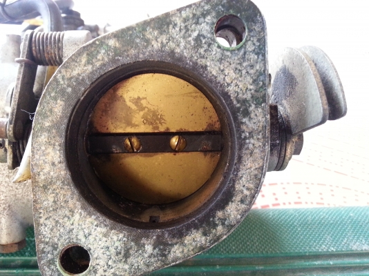 ขายครับ คาร์บูเรเตอร์ weber 48 IDA C4 บินตรงจาก Japan ครับ ดังรูปครับ ขายครับ 16500 บาท ขายครับ คาร์บูเรเตอร์ weber 48 IDA C4 บินตรงจาก Japan ครับ ดังรูปครับ ขายครับ 16500 บาท