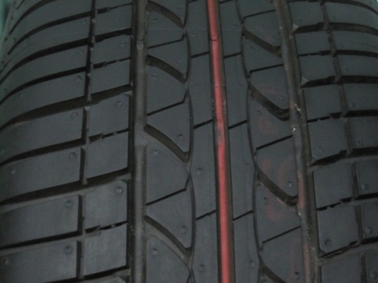 ขายยางติดรถป้ายแดง Bridgestone ขอบ 15 ปี 14 ขนาด 175 65R 15