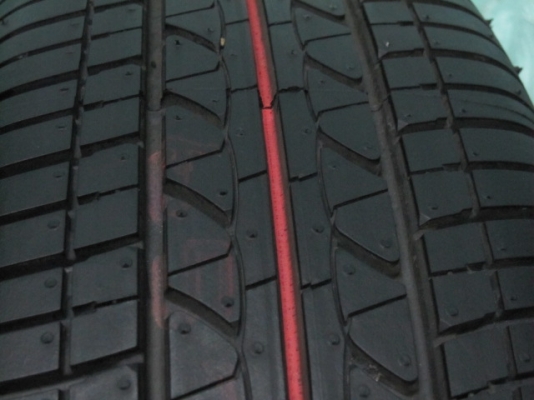 ขายยางติดรถป้ายแดง Bridgestone ขอบ 15 ปี 14 ขนาด 175 65R 15