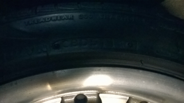 ขายแม็ก 16  4รู 205/45/R16 พร้อมยางปี11 ดอกดีใช้อีกยาว ไม่คดไม่ดุ้ง ได้ไปคุ้ม ขาย 9900 ติดต่อ คุณ กฤษดา 087-1691151 พระรามเจ็ด