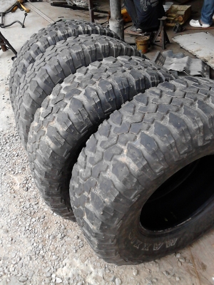 285/75R16 MAXXIS BIGHORN ชุด 4 เส้น ปี 2012 TEL.081-427-3941