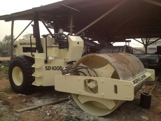 ขายด่วนครับ รถบด 3 ล้อ Ingersollrand D-100D สวยมากครับ ซื้อมาแล้วยังไม่ได้ใช้งาน เลยครับ