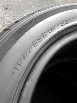 195/55R15 AURORA  RADIAL H107  ชุด 4 เส้น TEL.081-427-3941