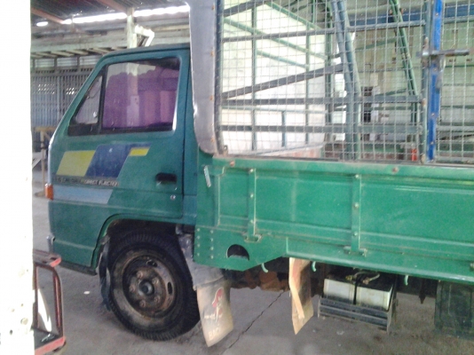 ขายหกล้อnkr 110 รถห้าง ขายหกล้อnkr 110 รถห้าง