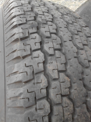 แม๊กขอบ15 พร้อมยาง 255/70R15 BRIDGESTONE ชุด 4 ล้อ TEL.081-427-3941