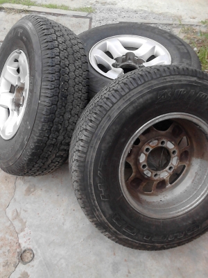 แม๊กขอบ15 พร้อมยาง 255/70R15 BRIDGESTONE ชุด 4 ล้อ TEL.081-427-3941