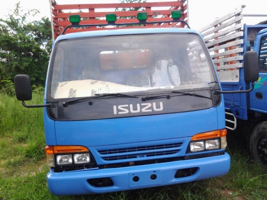 ขาย6ล้อISUZU NPR120 กระบะเนียม เพลาหลังF