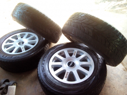 10000บาท งดต่อรองครับ แม็กพร้อมยาง 265/65/18 TRD ติดมากับฟรอจูนเนอร์ 10000บาท งดต่อรองครับ แม็กพร้อมยาง 265/65/18 TRD ติดมากับฟรอจูนเนอร์