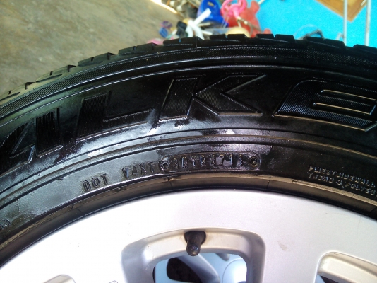 10000บาท งดต่อรองครับ แม็กพร้อมยาง 265/65/18 TRD ติดมากับฟรอจูนเนอร์ 10000บาท งดต่อรองครับ แม็กพร้อมยาง 265/65/18 TRD ติดมากับฟรอจูนเนอร์