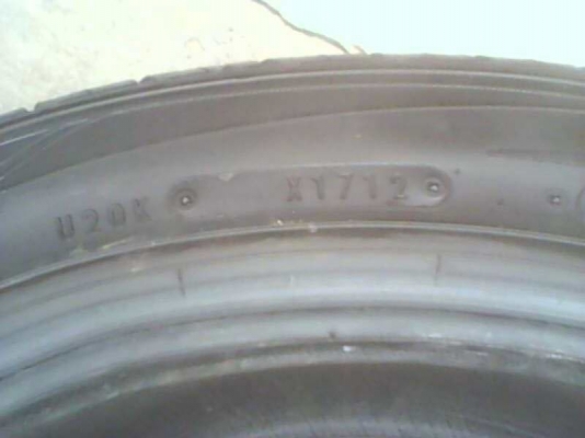 ยาง215/45/17 ดันลอป เจแปน ปี 12 คู่ 1200 บาท