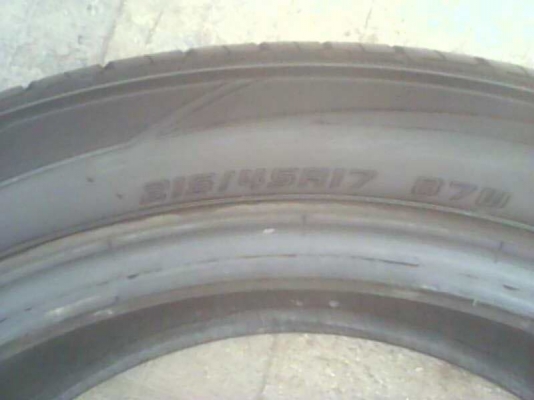 ยาง215/45/17 ดันลอป เจแปน ปี 12 คู่ 1200 บาท