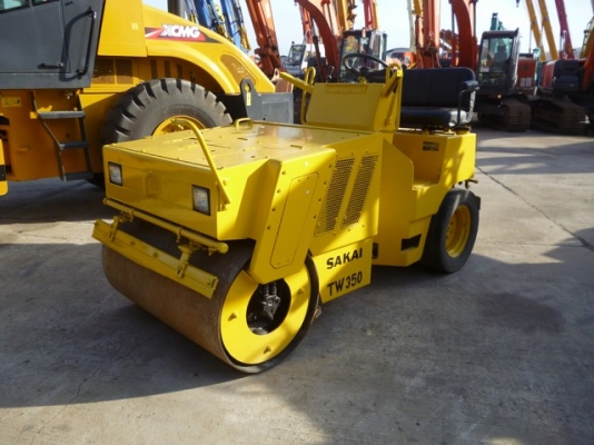 ขายด่วนรถบด SAKAI TW350 มือ 2 นำเข้าจากญี่ปุ่น