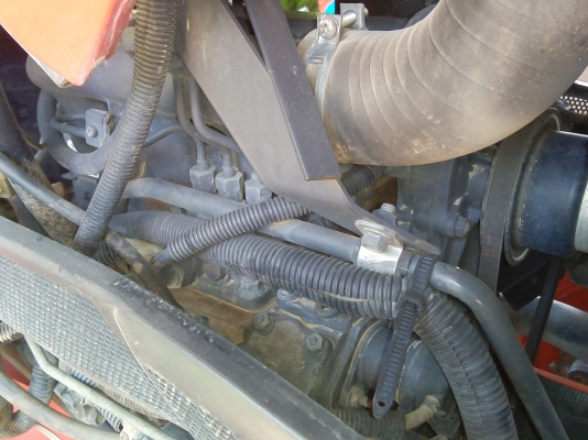 ขายรถไถ 36แรงม้าสภาพดีใช้น้อยมือเดียวป้ายแดง อุปกรณ์ครบพร้อมใช้ 385,000 ขายรถไถ 36แรงม้าสภาพดีใช้น้อยมือเดียวป้ายแดง อุปกรณ์ครบพร้อมใช้ 385,000