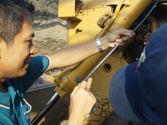 รับฝึกอบรมพนักงานขับและซ่อมเครื่องจักรกลหนัก