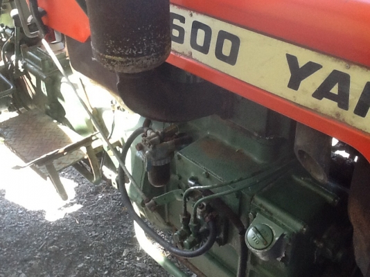 รถไถพรวนดินyanmar ym1600 เราขายไม่แพงครับดูประกาศทั้งหมดซิครับ