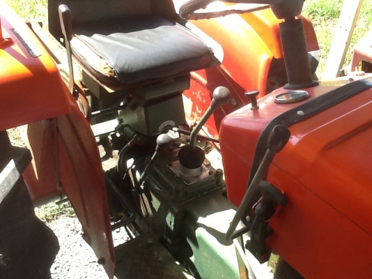 รถไถพรวนดินyanmar ym1600 เราขายไม่แพงครับดูประกาศทั้งหมดซิครับ