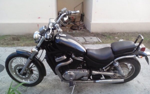 Suzuki 750cc อินทูเดอร์.49,000 เอกสารทะเบียนและ.พรบ