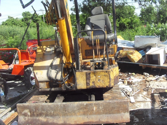 ขายรถแบ๊คโฮ PC-30