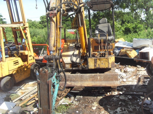 ขายรถแบ๊คโฮ PC-30