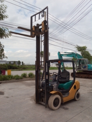 Komatsu FD25T-16 มือสอง เก่าญี่ปุ่น โทร 083 081 2889 ฟ้า