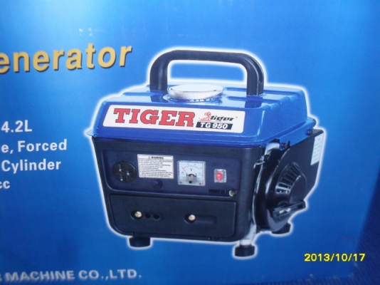 เครื่องปั่นไฟฟ้า 220 VOLT มีขนาดตั้งแต่ 800 WATT  2000 WATT 3300 WATT 5000 WATT