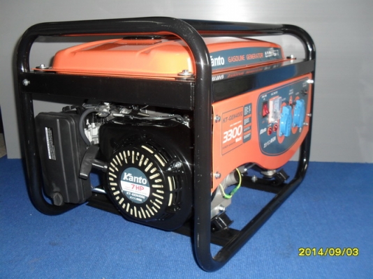 เครื่องปั่นไฟฟ้า 220 VOLT มีขนาดตั้งแต่ 800 WATT  2000 WATT 3300 WATT 5000 WATT