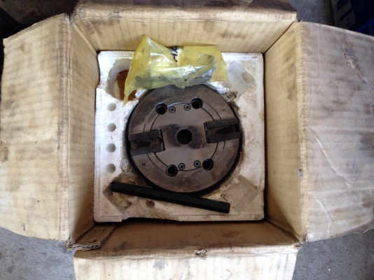 ขายหัวจับแท่น cnc ขนาด 6 นิ้ว ของใหม่อยู่ในกล่อง อุปกรณ์ครบ