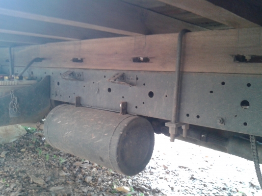 ขายรถ 6 ล้อ nkr110 รถรับส่งนักเรียน ห้างแท้