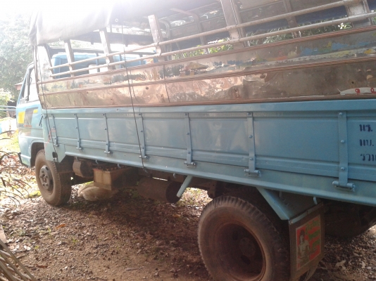 ขายรถ 6 ล้อ nkr110 รถรับส่งนักเรียน ห้างแท้